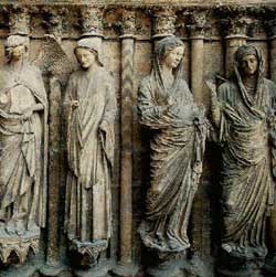 Rzeźby w portalu katedry w Reims (Francja). Grupy Zwiastowania i Nawiedzenia