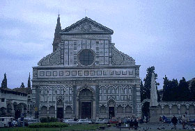 Pierwsze zastosowanie spływów łączących fasadę nawy głównej z fasadą naw bocznych. Leon Baptista Alberti: kościół Santa Maria Novella we Florencji